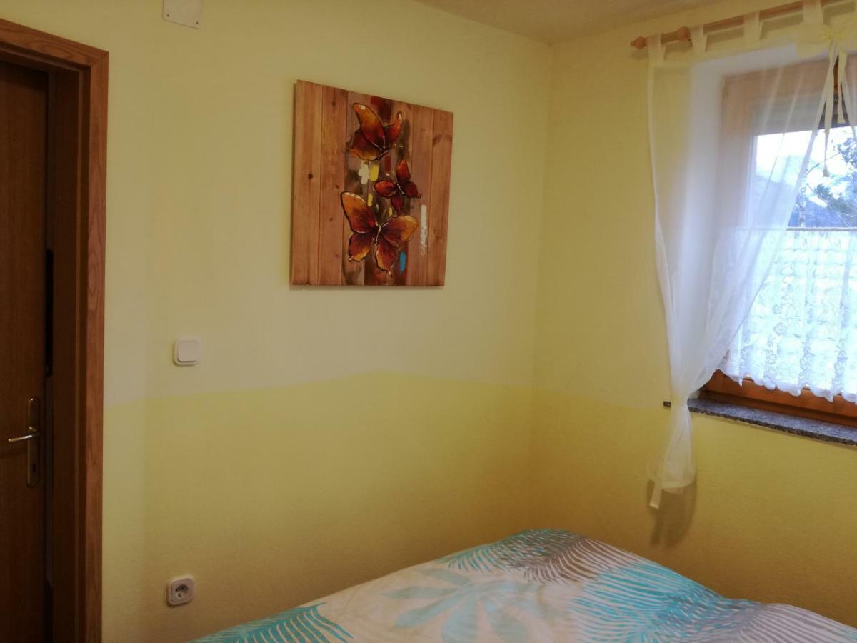 Apartma Marjetica Blejska Dobrava Kültér fotó